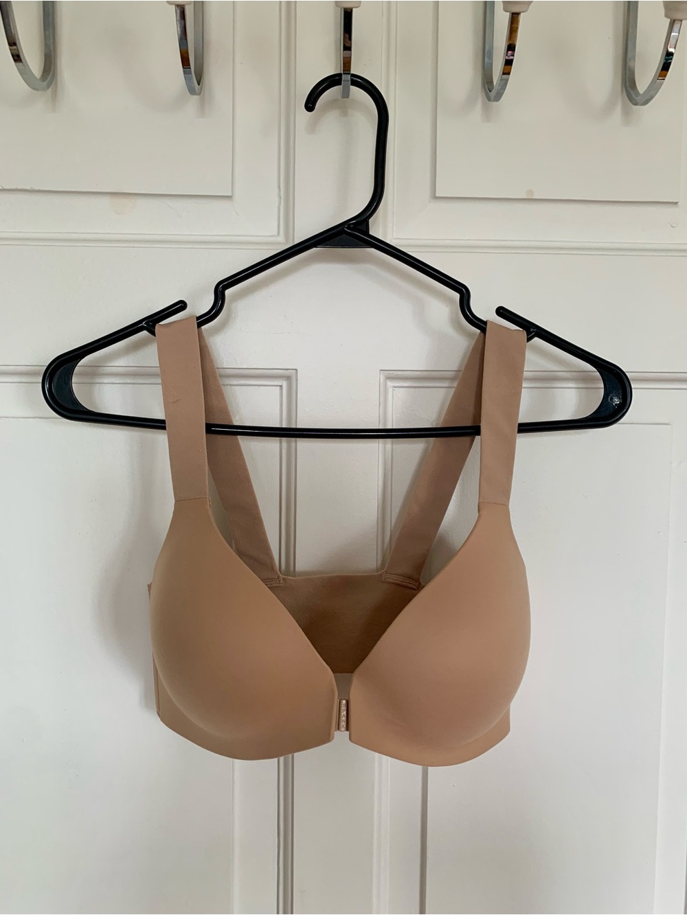 SPANX Nude Front-Closure T-Shirt Bra